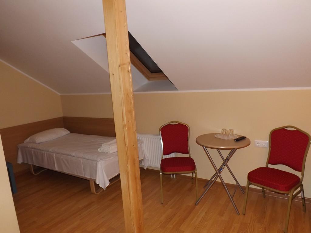 Kaimo Turizmas "Sveciu Namai Moteliukas" Alytus Room photo